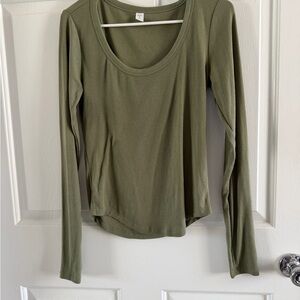 Old Navy Sage Long Sleeve Women's Tee